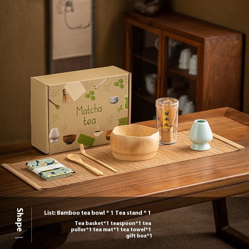 Yuelin Matcha Tea Set — Matcha set with a lotus-shaped bamboo bowl and coordinated tools.