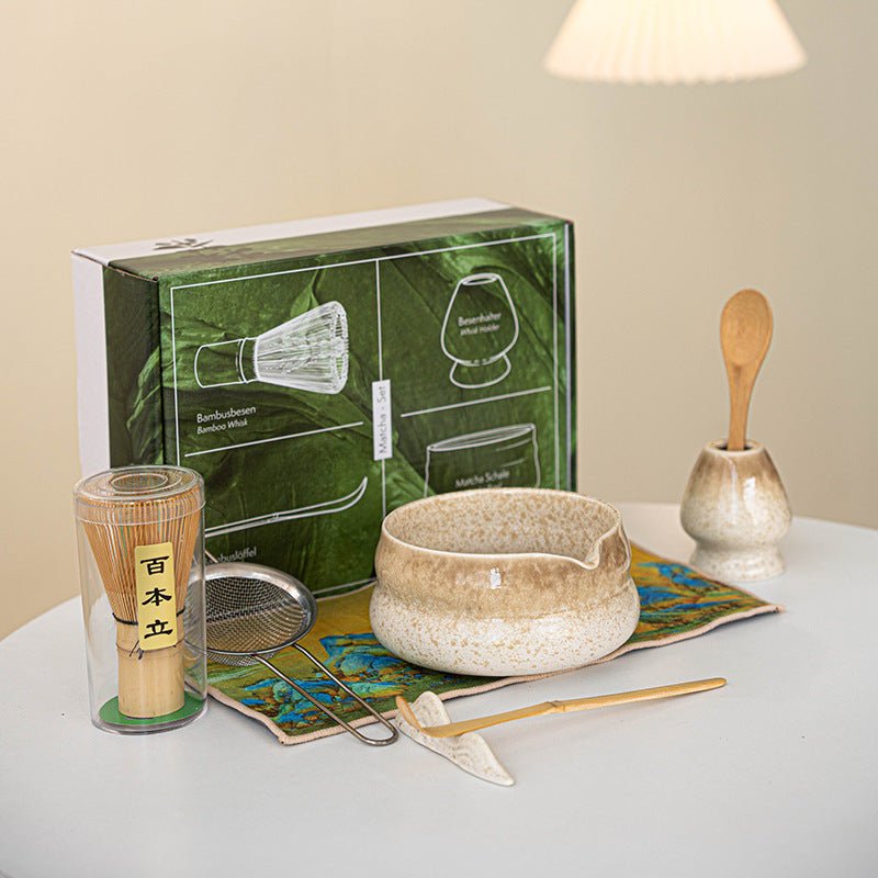 Kediri Matcha Tea Set — Eight-piece white matcha set.