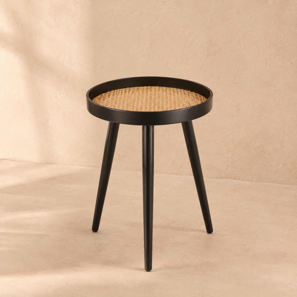The Elmsworth Round Side Table