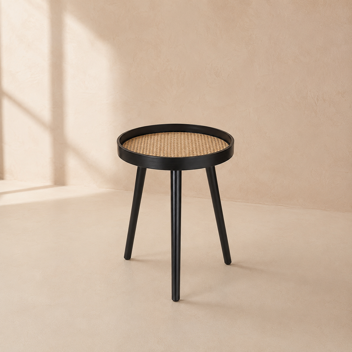 The Elmsworth Round Side Table